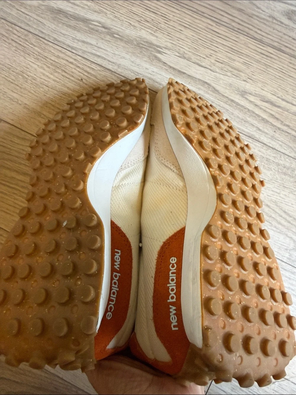 New Balance 327 White & Rust Orange 10.5 womens